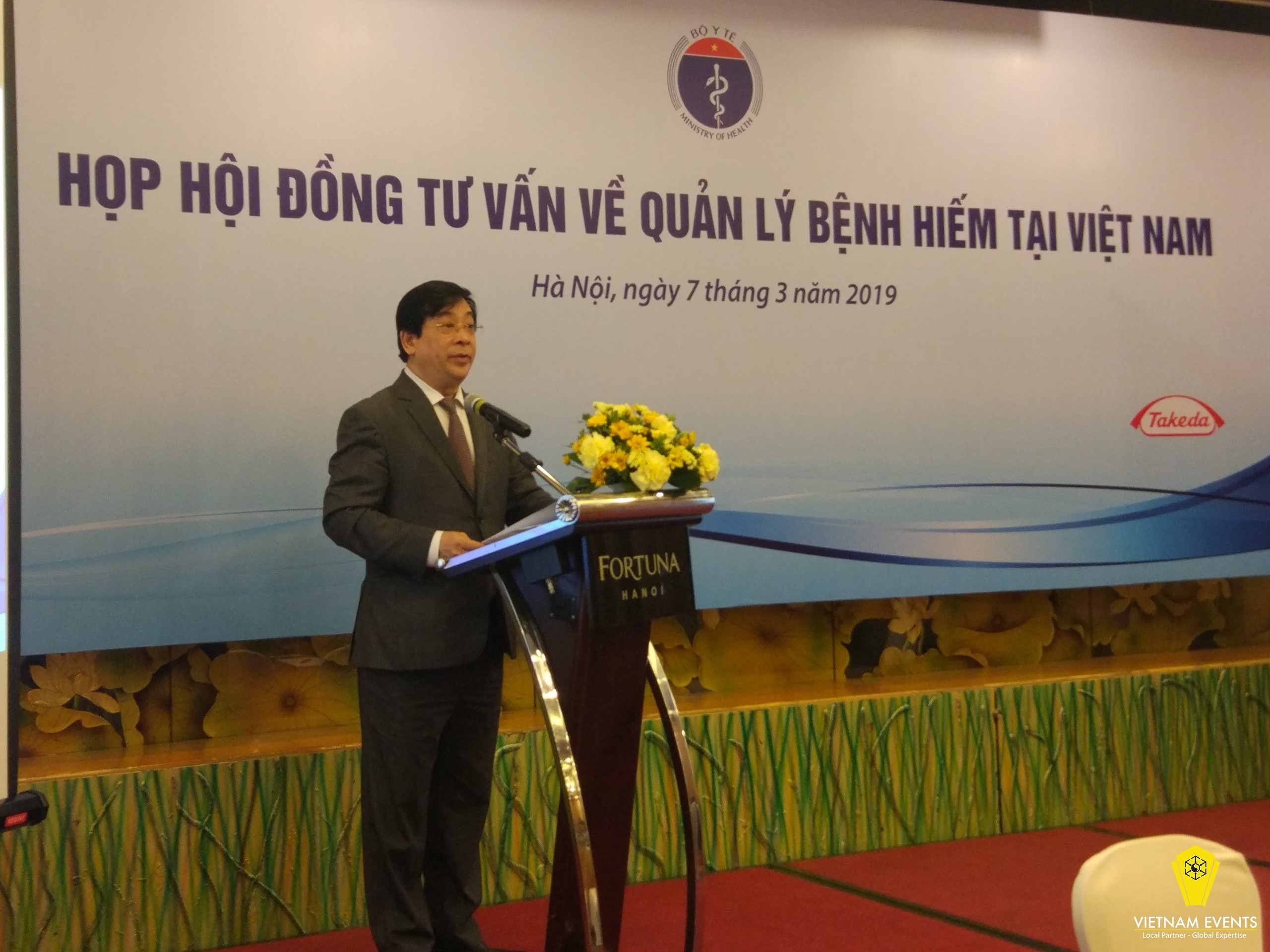 Consultants board on rare disease management meeting  in Vietnam