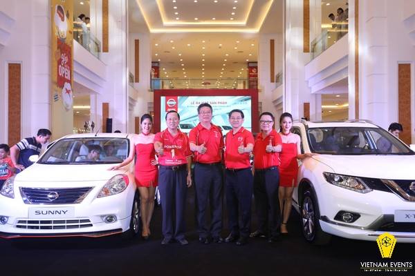 Nissan Vietnam launch 2 high-end versions of X-trail and Sunny