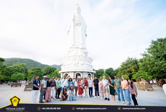 How to combine business trips with leisure travel in Vietnam?