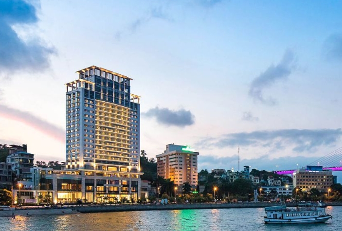 Wyndham Legend Halong