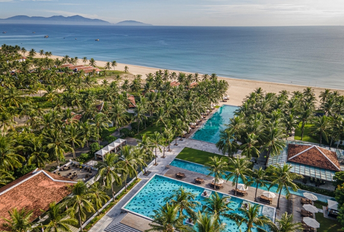Which are the most beautiful beachfront resorts in Vietnam for Indian weddings and corporate events?