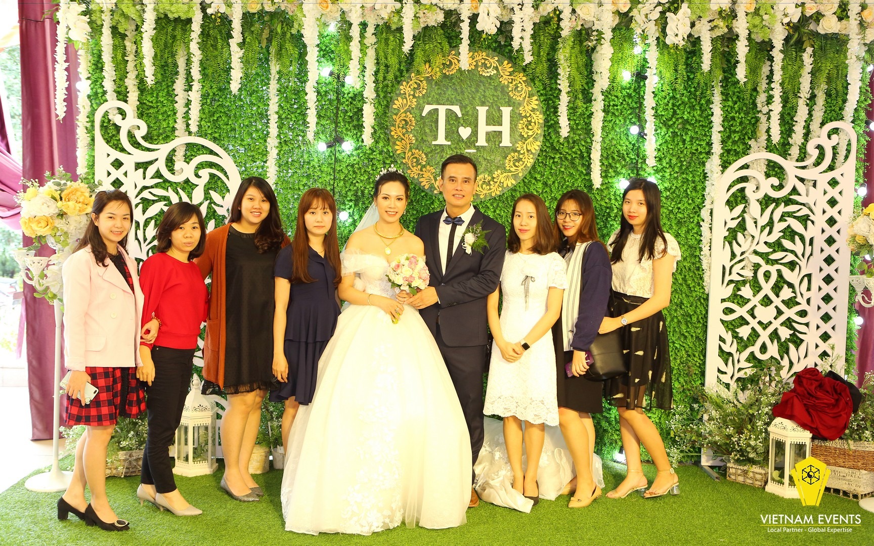 Tung Son's Wedding Party
