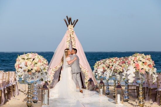How to organize the perfect beach wedding party ? 