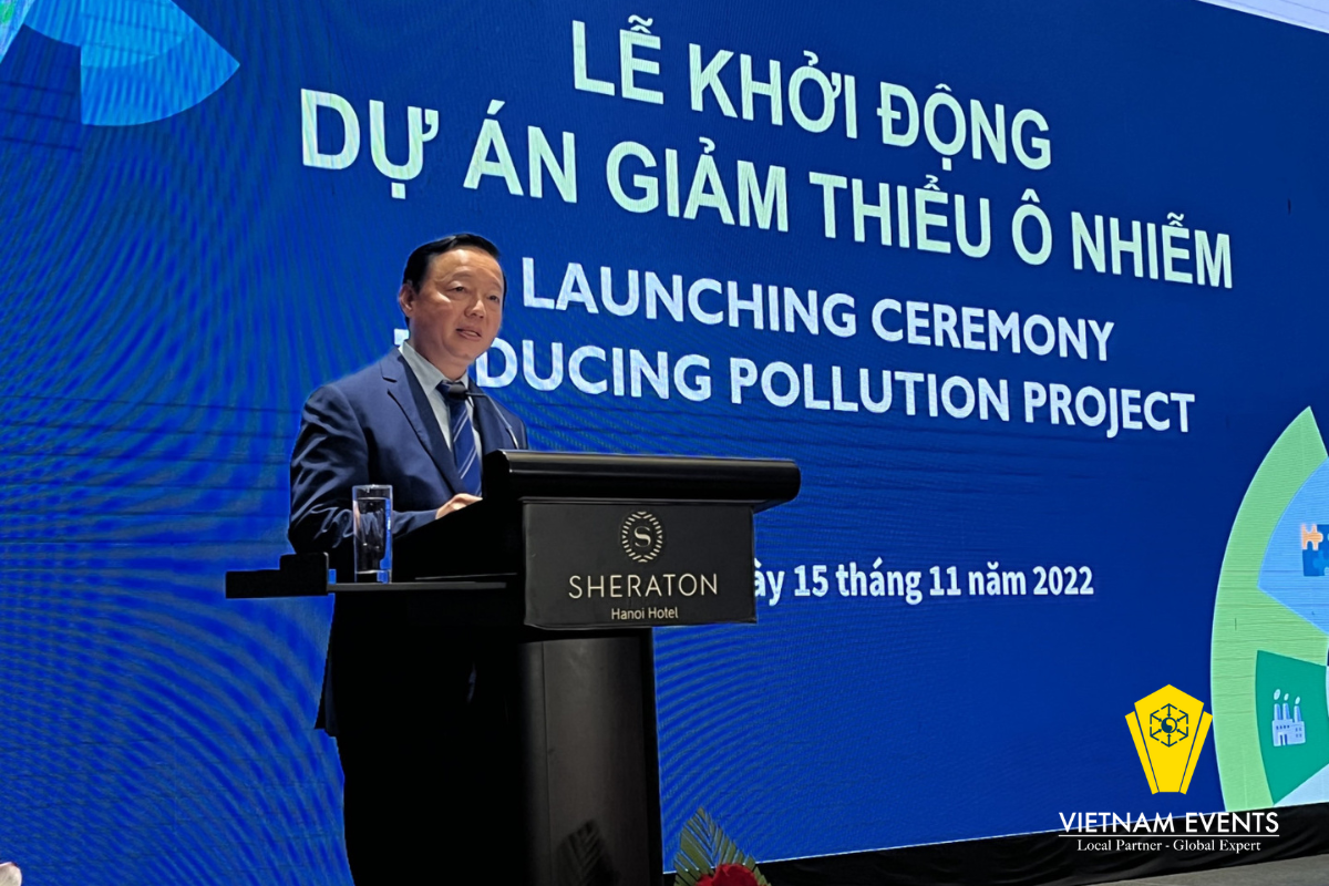 MONRE Minister, Tran Hong Ha gave a speech at the launching ceremony