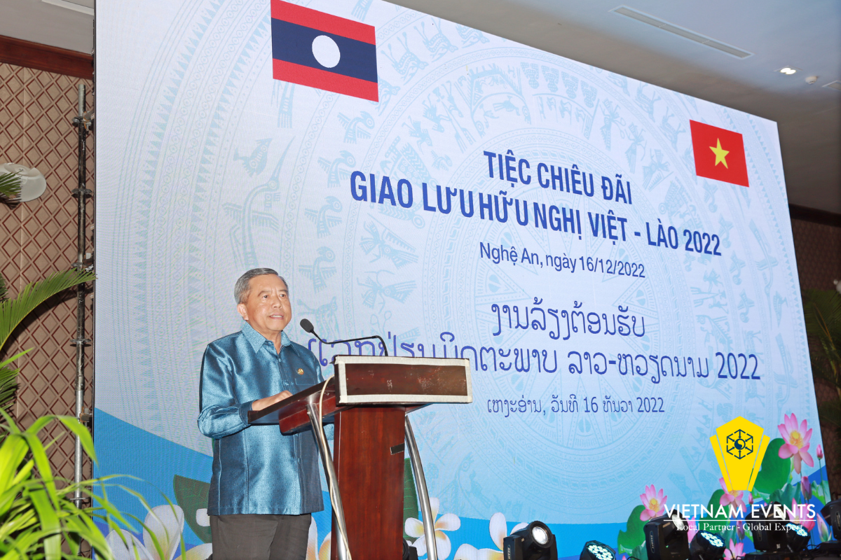 Lao delegate gave a speech at the event